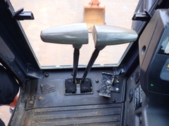 Máy xúc đào hitachi ZX40UR-35672 cabin điều hòa 2015