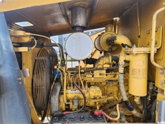 KOMATSU   GD305A-1- 6733