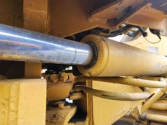 KOMATSU   GD405A-2- 2012