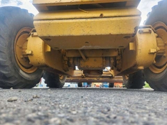 KOMATSU   GD405A-2- 2012