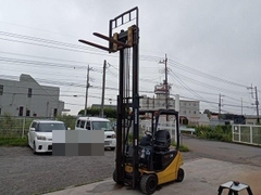 Komatsu FB20A-12-831945