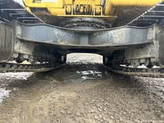 Máy xúc đào bánh xích cần dài 18 m PC200-6