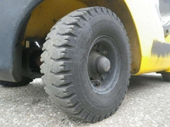 Komatsu FD20T-16-735578