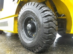 Xe nâng xăng - ga Sumitomo 11- FG25PVIIF2-01037