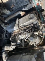 Xe nâng YL02M25-001013