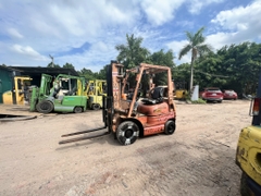 Xe nâng xăng 6FG15-12542