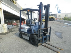 Komatsu xe xăng FG15-15 -200507