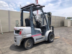 Xe nâng Nissan YL02M25-001782