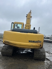 Máy xúc đào bánh xích cần dài 18 m PC200-6