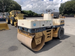 Lu rung mini Komatsu JV40C-1-1423