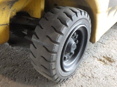 Komatsu FB20A-847032 tháp 4 m dịch giá