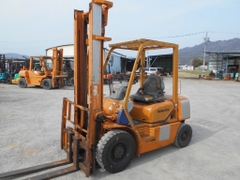 Xe Komatsu FD20T-12-542940