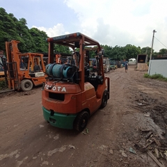 Toyota 7fg15 -12442 số sàn lốp đơn