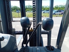 Komatsu FD30C-16 -726127 lốp đơn số sàn