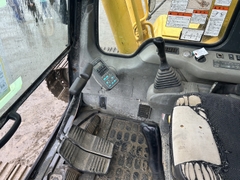 Máy xúc đào bánh xích cần dài 18 m PC200-6