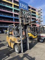 Misubishi FD25T-22138 gật gù - lốp đơn - số tự động