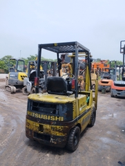 Xe nâng dầu 1.5 giá rẻ Misubishi Fd15-52386