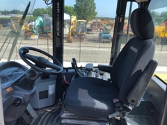 Xúc lật Komatsu WA100-5-72483