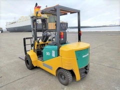 Xe điện 3 tấn Komatsu FB30-11-01170