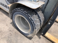 Xe nâng Nissan YL02M25-001782