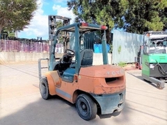 Toyota gật gù lốp đôi 7FD30-139xx