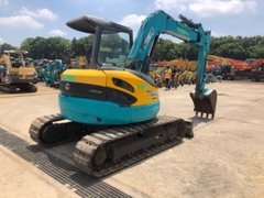 Máy xúc đào bánh xích guốc cao su Kobota RX505-70434