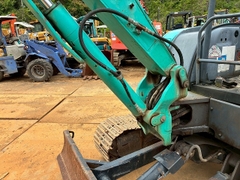 Kobelco SK50SR-5 PJ06-10794 (máy xúc)