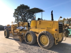 Máy san KOMATSU GD505A-3AE