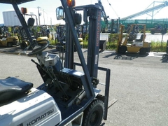 Xe nâng xăng FG15-341711