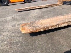 Xe nâng xăng Nisan PH02M25-009614