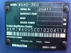 Xúc lật mini Komatsu WA40-3EO-20411