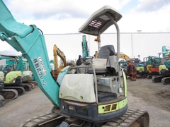 Máy xúc mini B4-6A-62159B sản xuất 2010