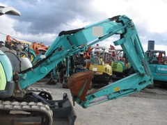 Máy xúc mini B4-6A-62159B sản xuất 2010