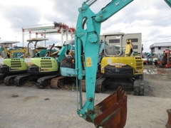 Máy xúc mini B4-6A-62159B sản xuất 2010