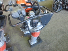 Máy đầm tay - máy đầm cóc - máy đàm mini cho thợ xây nhà các hãng