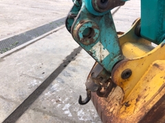 Máy xúc đào kobelco SK50UR-3-09098