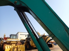 ViO40-01884B