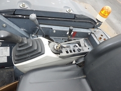 Kobelco SK35SR-6-32303