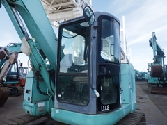 Máy xúc ddapf kobelco SK75UR-5-06556