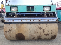 Lu rung mini Komatsu JV25CW-2-1518