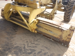 Máy san Komatsu GD405A-2-2882