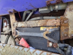 Lu rung mini Komatsu JV25CW-2-1518