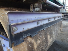 Lu rung mini Komatsu JV25DW-2-1266