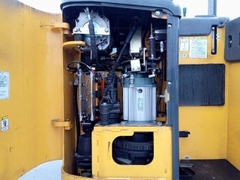 Xe đứng lái komatsu FB15RL-15-157963