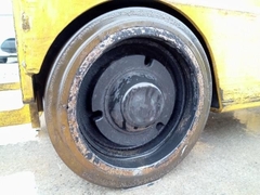 Xe đứng lái komatsu FB15RL-15-157963