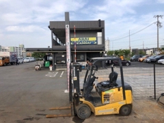 Xe điện 2.5 tấn dịch giá Komatsu FE25H-1-305369