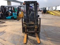 Xe điện 2.5 tấn dịch giá Komatsu FE25H-1-305369