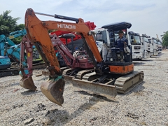Máy xúc đào hitachi Mini ZX35U-5A-50021