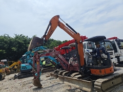 Máy xúc đào hitachi Mini ZX35U-5A-50021