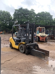 Komatsu FD25T-17-303573